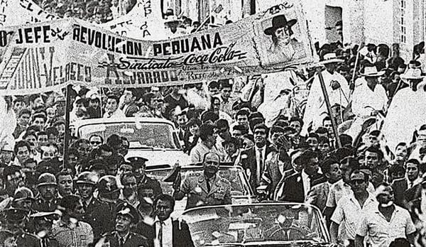 La reforme agraria de Velasco : ¿ un sueño enterrado por el neoliberalismo ?